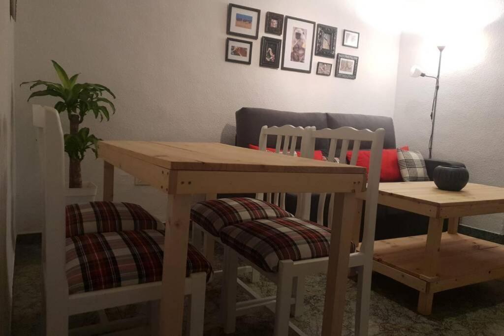 Bonito Y Coqueto Apartamento Cordova Esterno foto