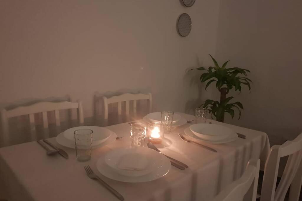 Bonito Y Coqueto Apartamento Cordova Esterno foto